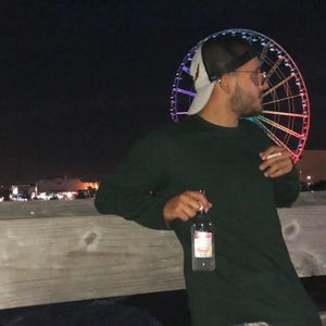 Meet your Posher, Camilo